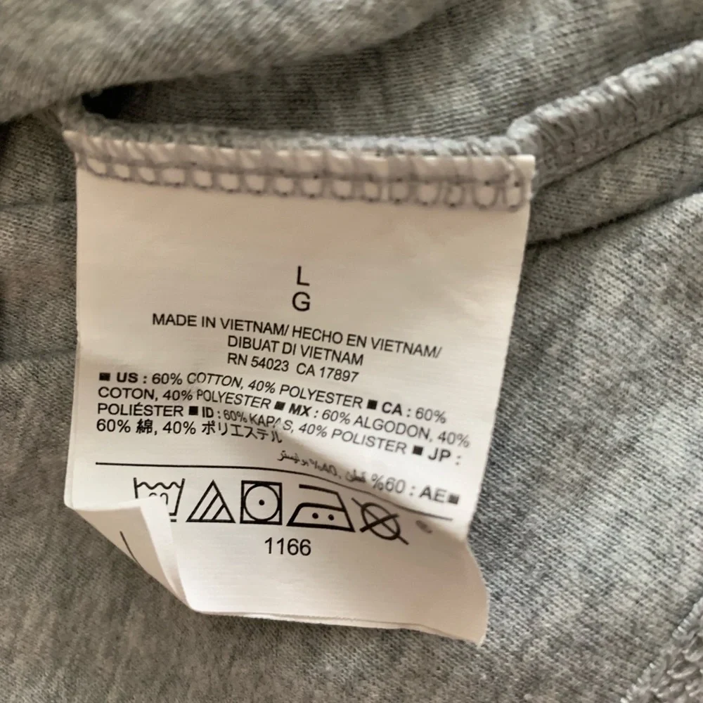 Old Navy Heathered Tee